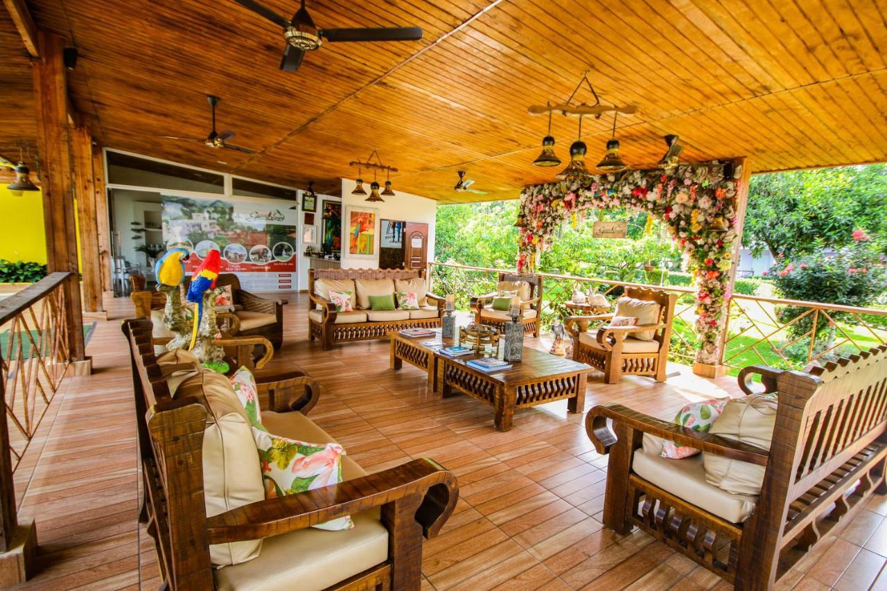 Rancho Guacamayos Hotel & Restaurantes Bonao Exterior photo